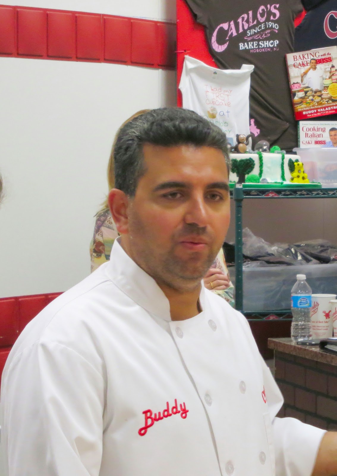 Learning to Eat AllergyFree Cake Decorating Lessons with the Cake Boss