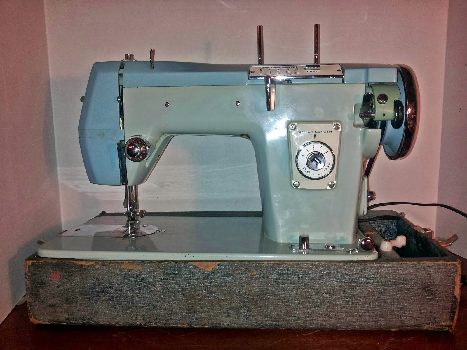 DragonPoodle Studio Christmas CraigsList Ho Ho Sew