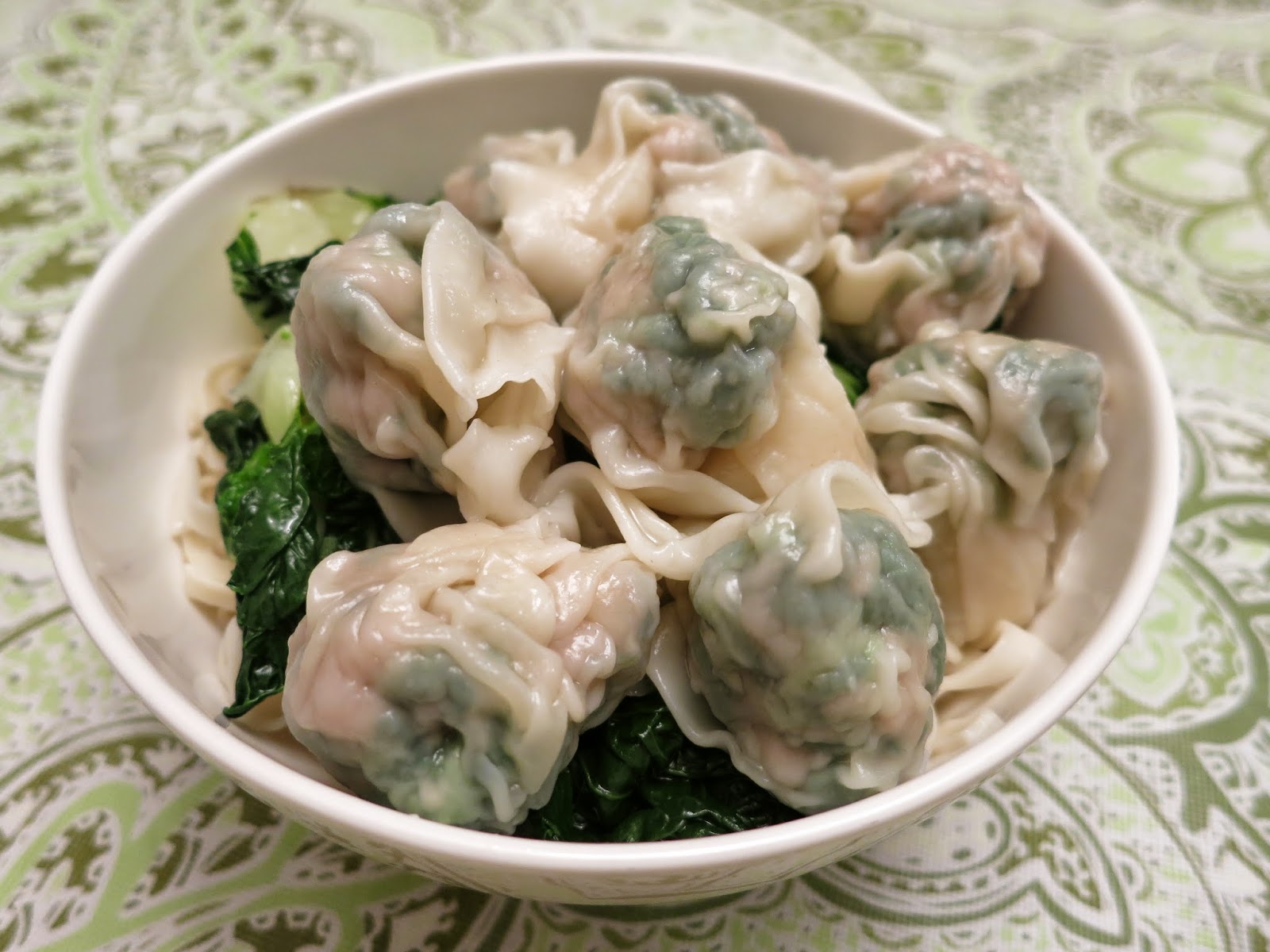 pieces of m Homemade Pork And Spinach Dumplings! [FOOD]