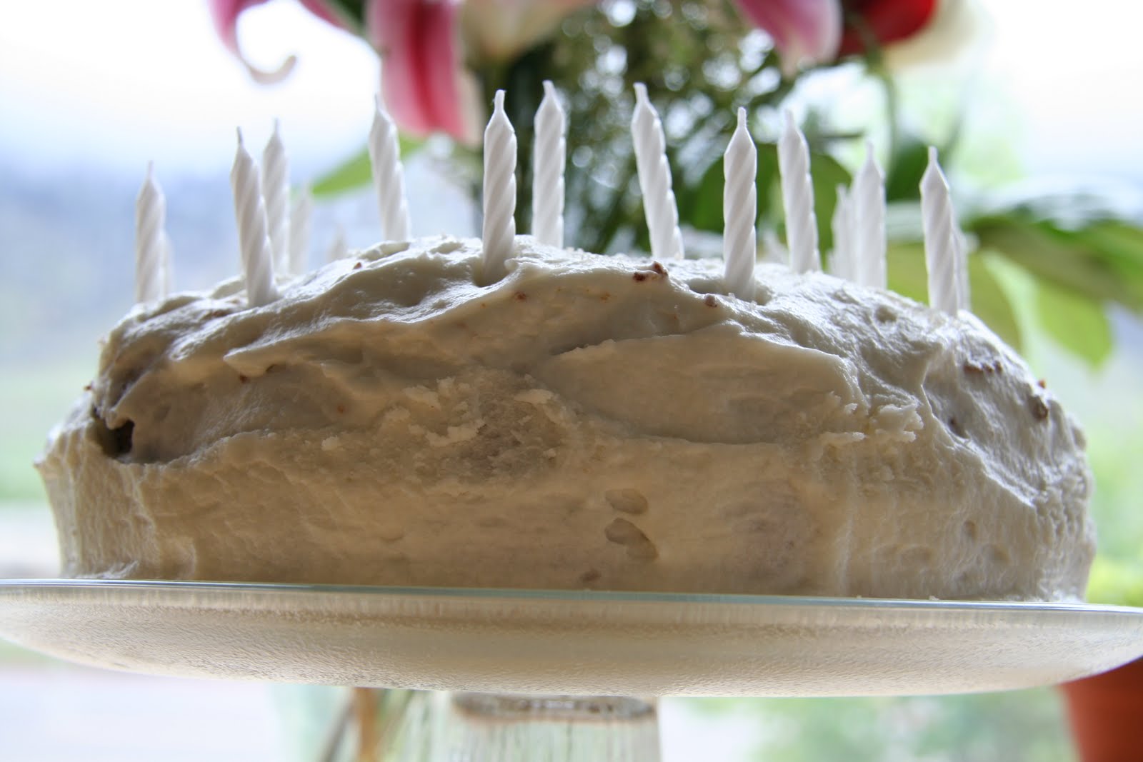 Kneady Sweetie Velvet Almond Buttercream Frosting