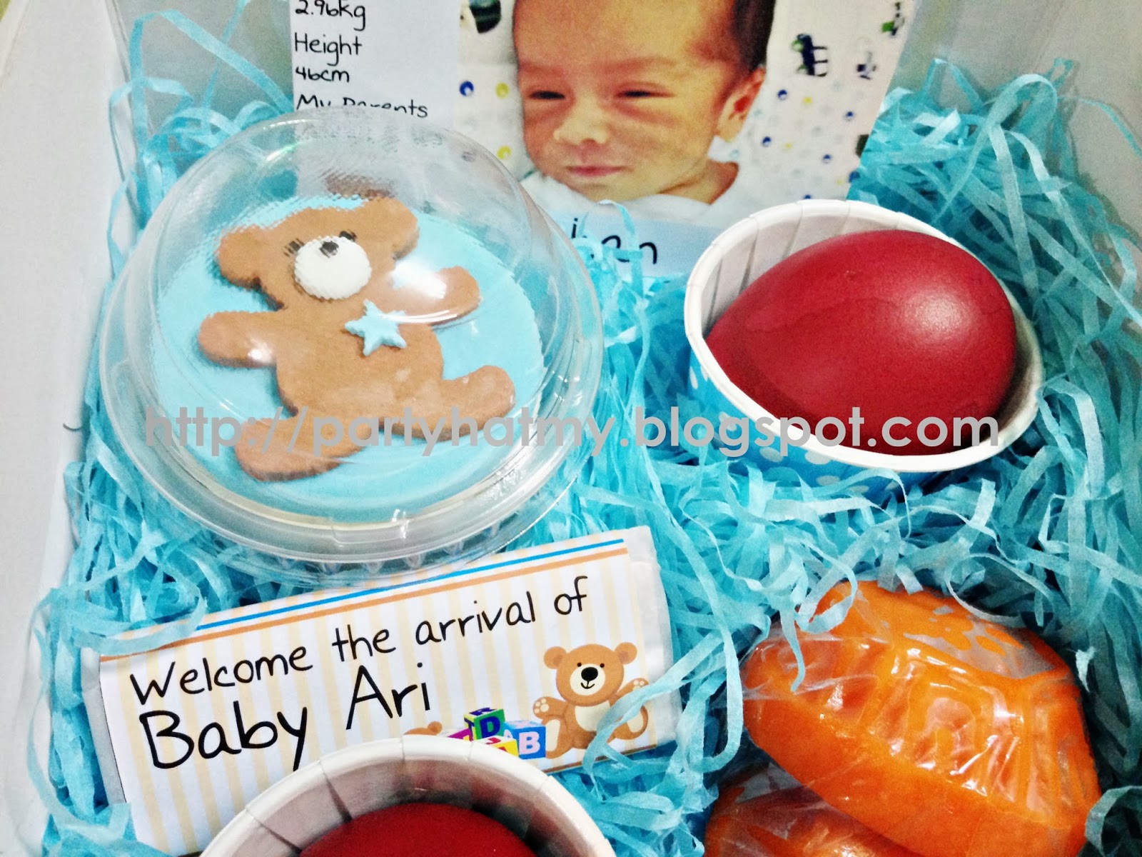 Party Hat Baby Ari Full Moon Gift Pack