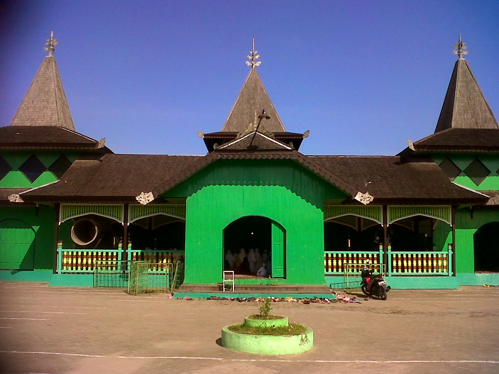 WILDAN SARI: Masjid Sultan Suriansyah