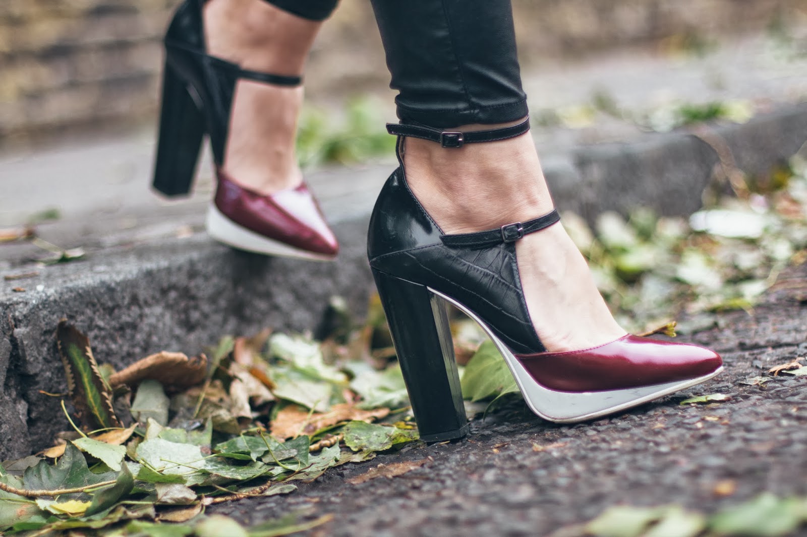 LEATHER TROUSERS What Vero Wears