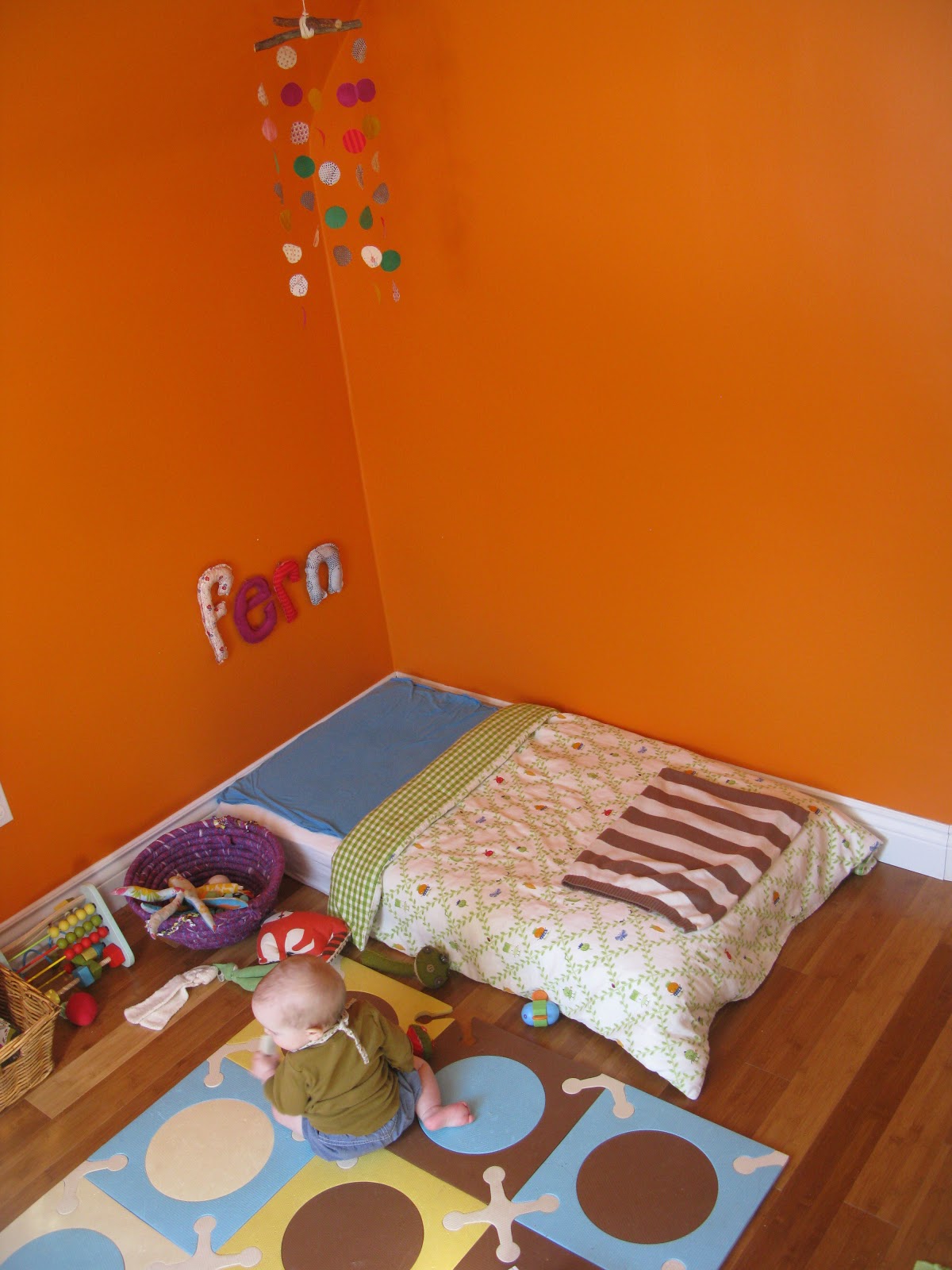 m a m a m i l i e u The Montessori Floor Bed Connecting Space