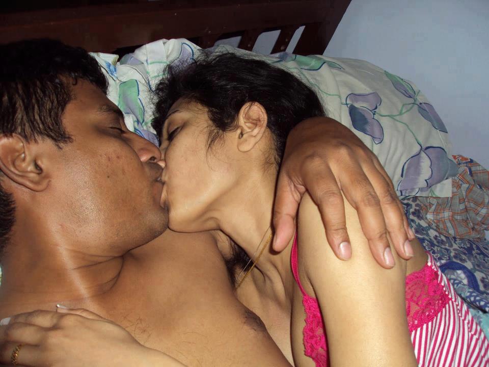Sexy indian babes lip kissed and fucked nude foto 899