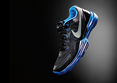 nike  running shoes