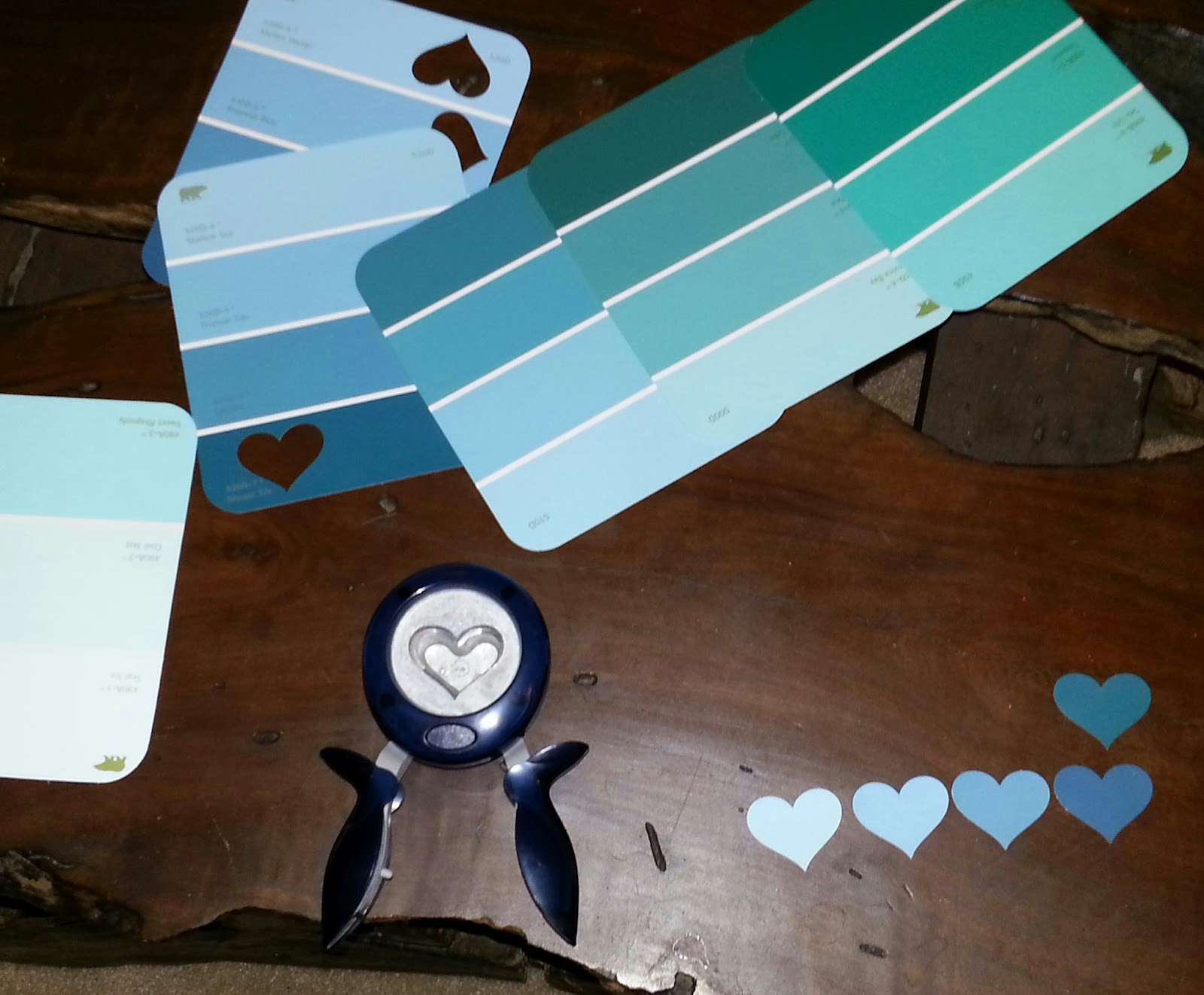 DIY Fun Creative Home Ideas DIY Wall art Free Paint Chip Creation