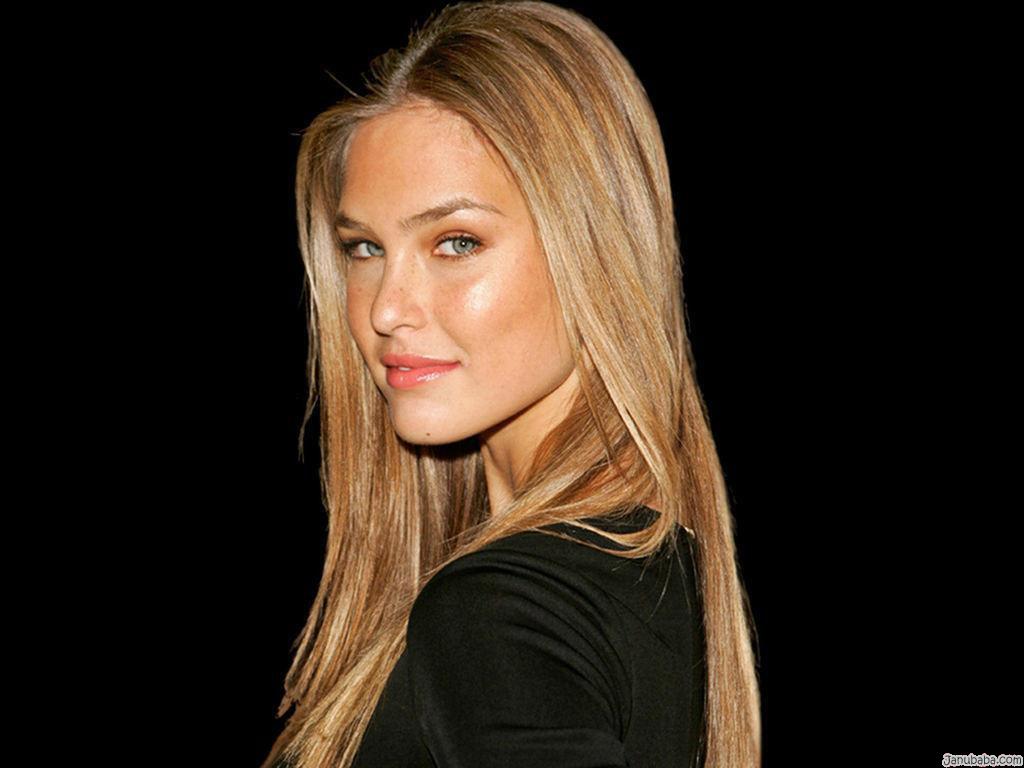 the celebrity action: Israeli Model and Occasional Actress Bar Refaeli ...