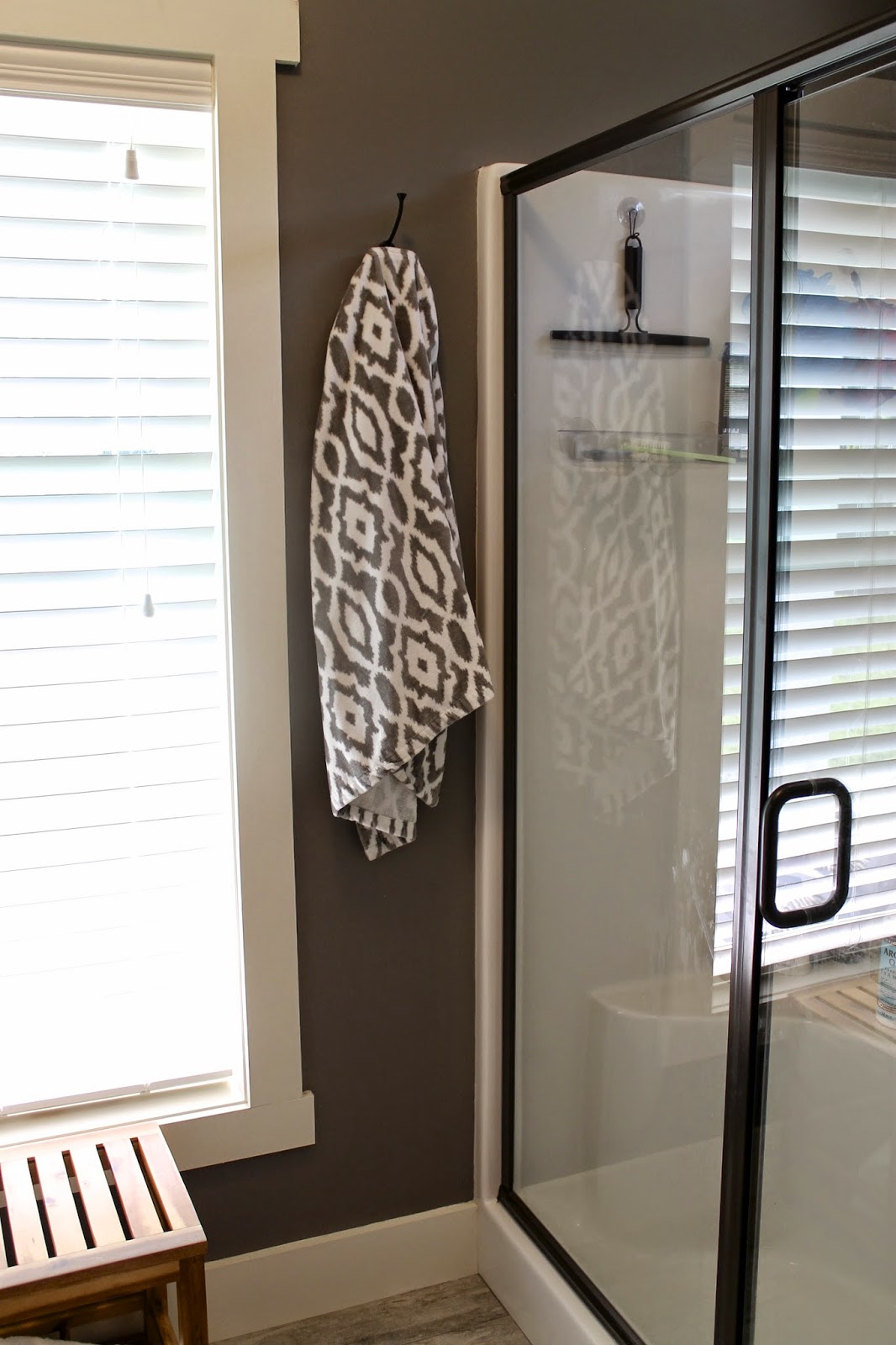 Master Bath Wall Art {& Tour) The Unique Nest