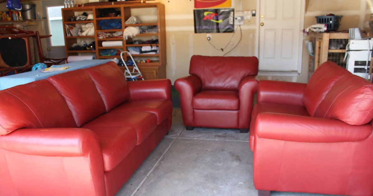 She Finds Retro Red leather furniture for sale!