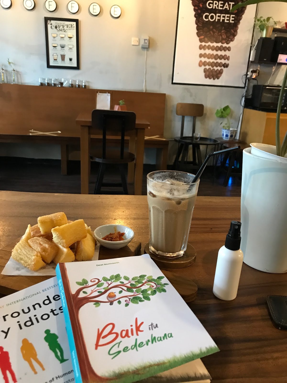 Buku, Kopi dan Skala Coffee @cinere