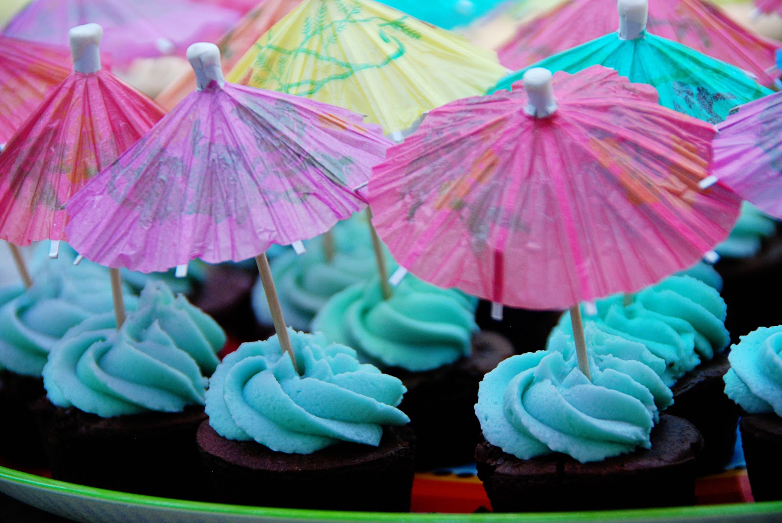 Super Easy Pool Party Ideas