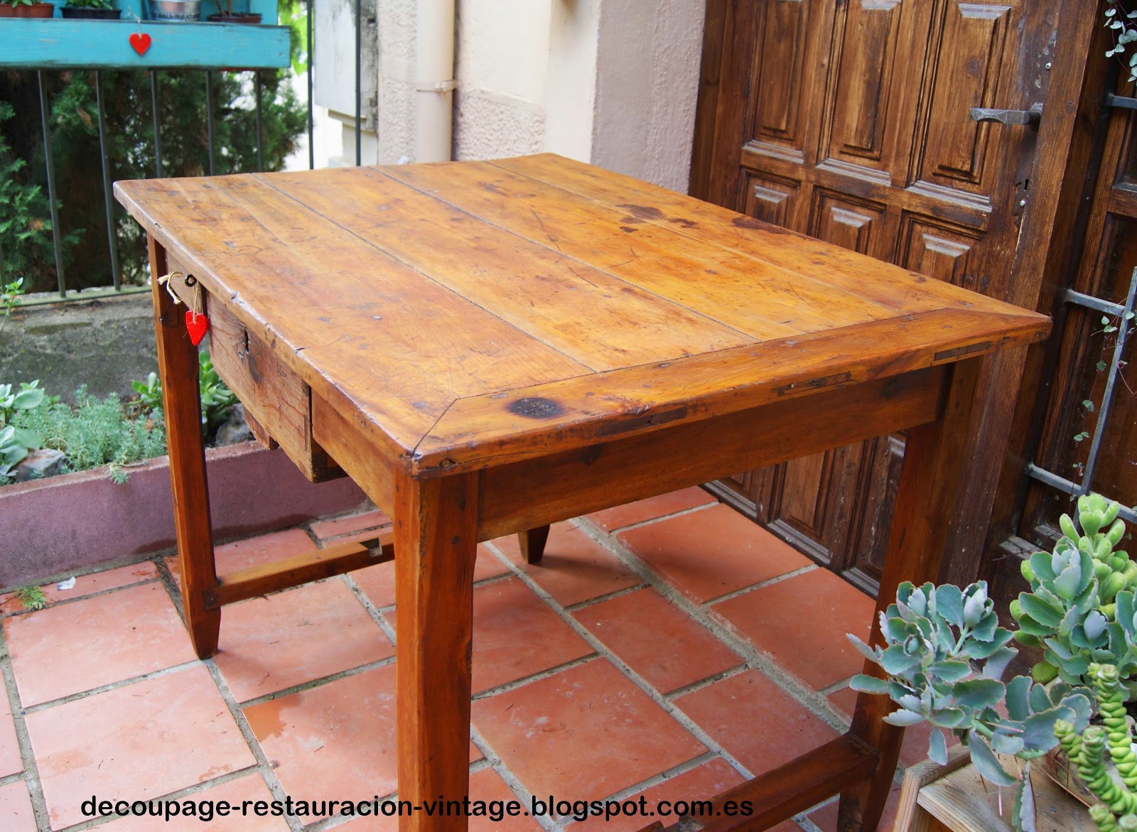 Decoupage, transfer y otras técnicas. Restauración de muebles