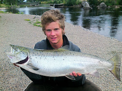 Välkommen till Ljusneyoungsters fiske blogg på bilden nedan Niklas Persson (admin)