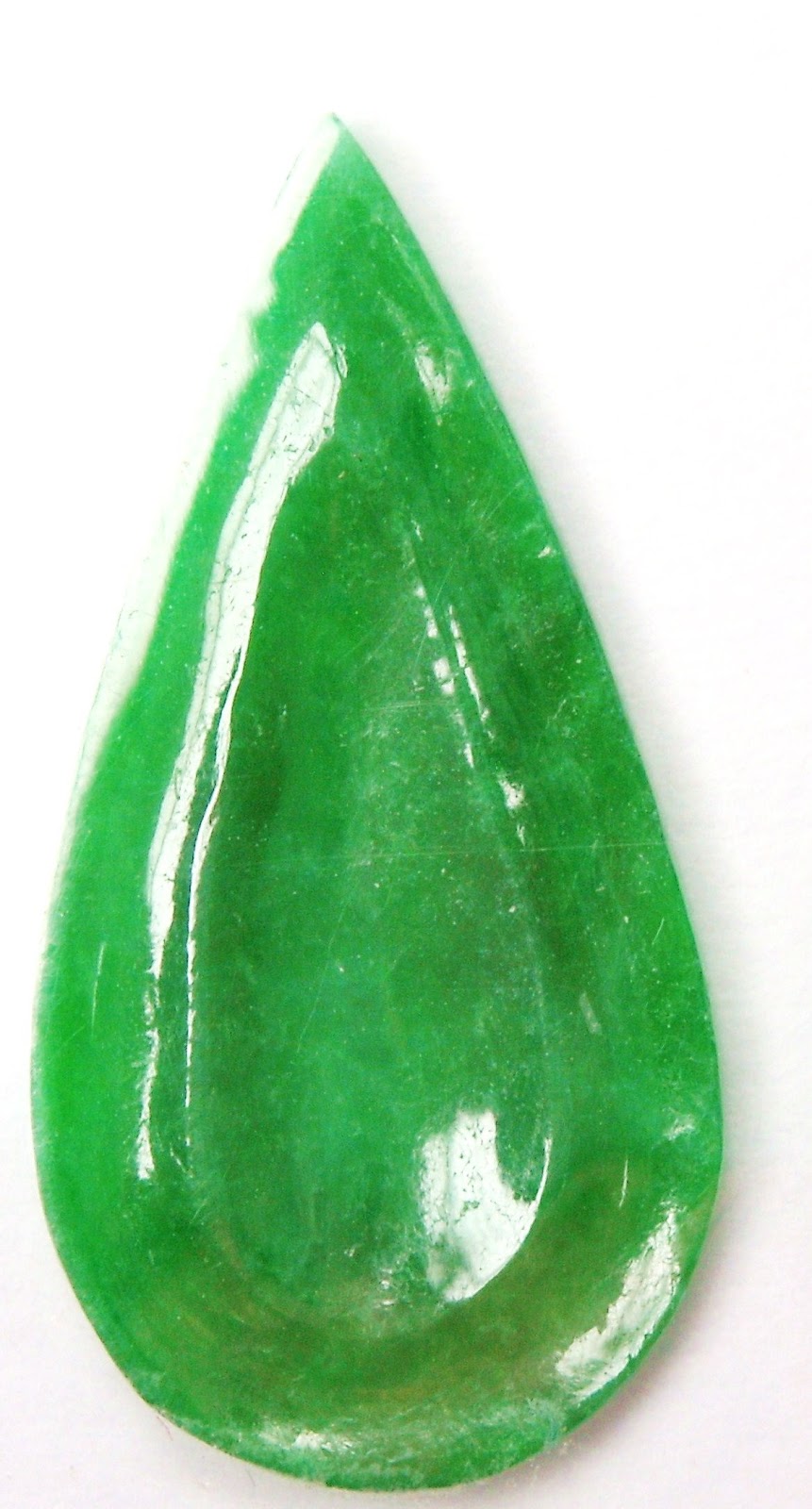 Precious Tips Jade Jadeite and Nephrite