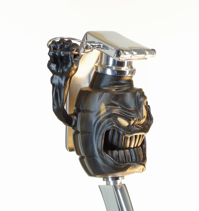 GearHedz Shift Knobs "EFFEW" & stand finished