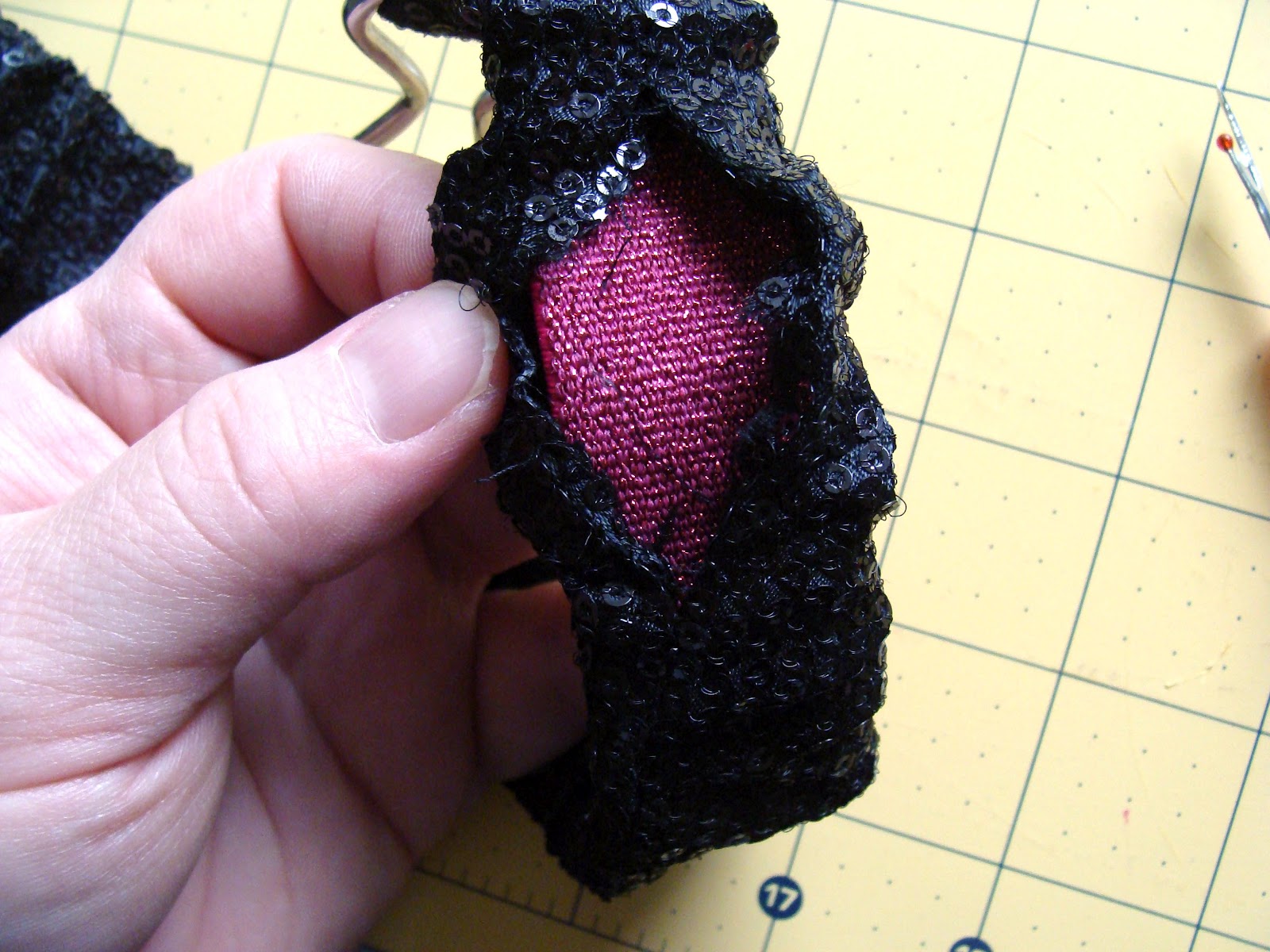 Sewing, Tutorials, Crafts, DIY, Handmade Shannon Sews blog for