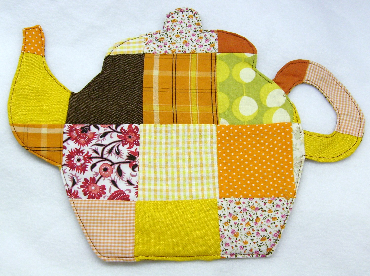 Hello, ReFabulous! DIY Teapot Trivet and Coasters Tutorial