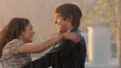 Romantic+Couple+Dancing+in+Rain.gif