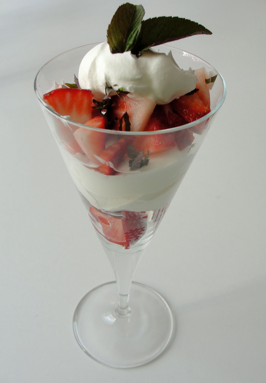 There's always thyme to cook... Strawberries with Chocolate Mint