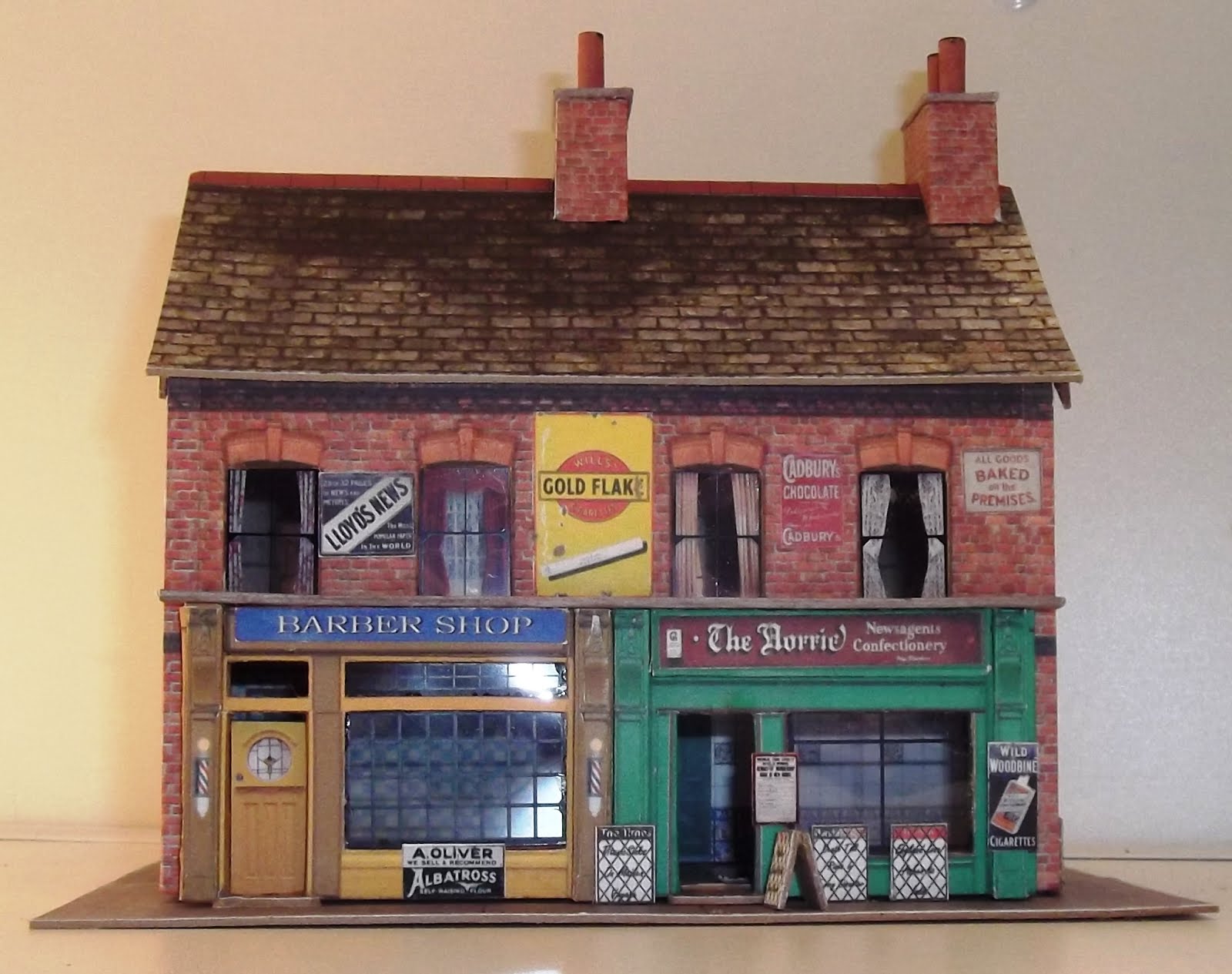 .Downloadable Model Railway Kits New Terraced House Shops