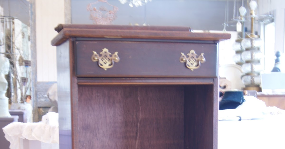 Shop C'est Moi CHALK PAINT® and Shellac