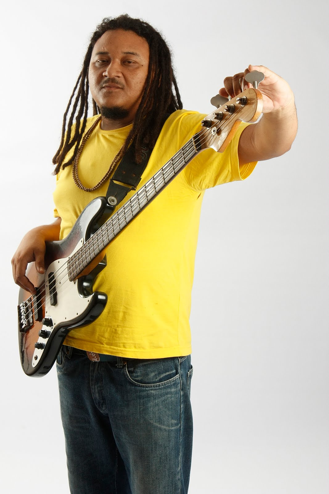 Romualdo Bass