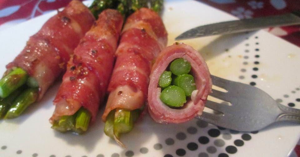 Recipe Rebels TURKEY BACON WRAPPED ASPARAGUS