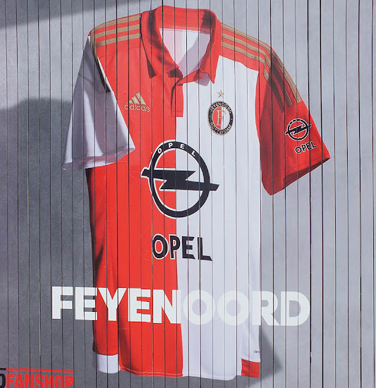 Feyenoord-15-16-Home-Kit%2B%25282%2529.j