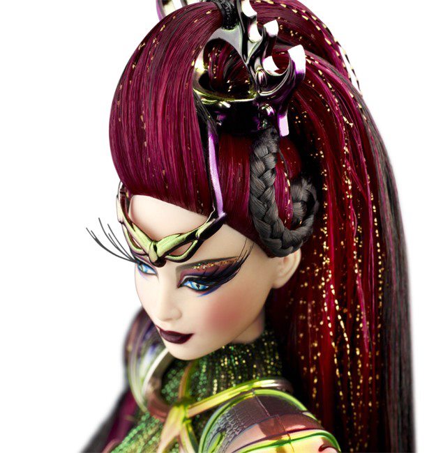 doll-essential: Alien Queen Barbie-Empress of the Aliens 2012