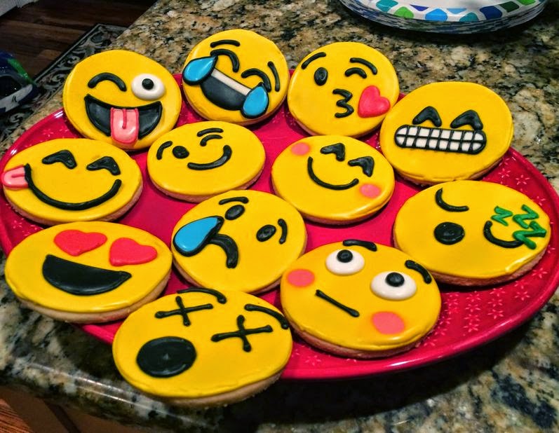 Resep Membuat Kue Kering Karakter Emoticon Mudah Resep