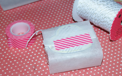 This Easy Homemade Lavender Sea Salt Recipe is perfect for DIY Valentine's Day gifts and requires no lye since it's made by rebatching or handmilling existing soap bars.