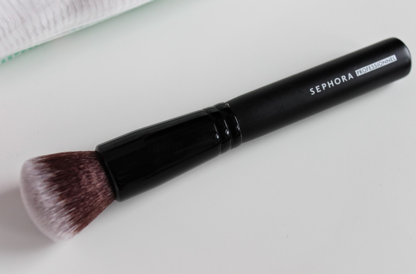 BEAUTY & LE CHIC Mini Sephora Haul... including the best brush EVER