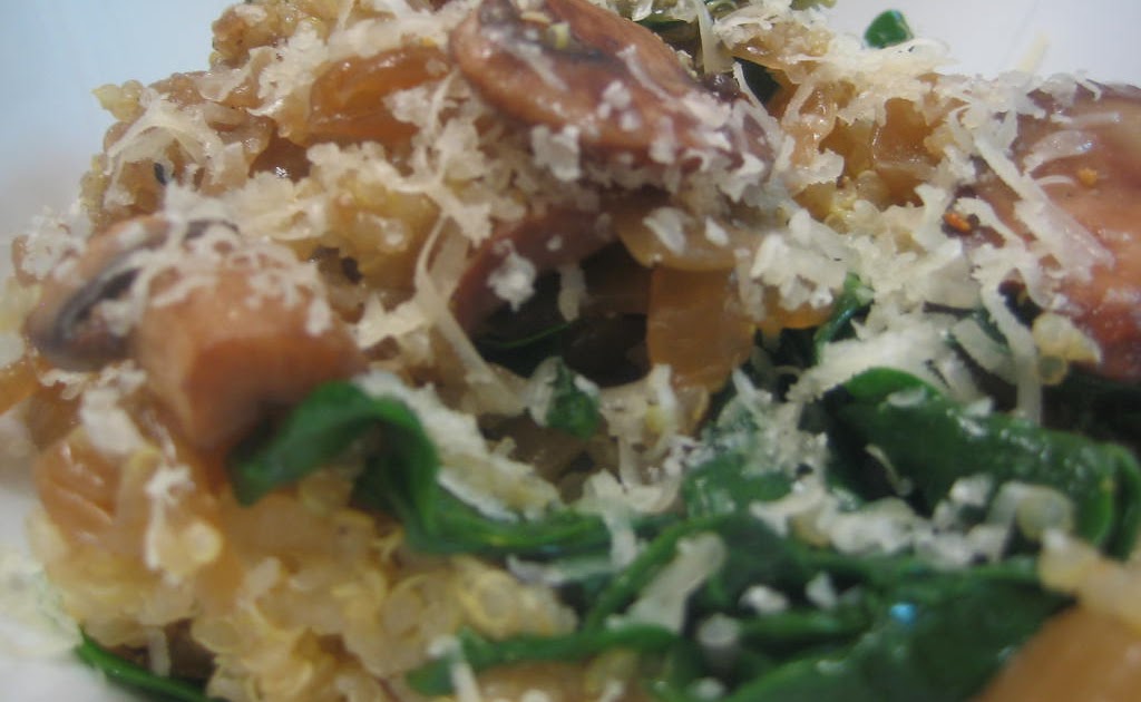 Cheesey Caramelized Onion Quinoa Lindselicious