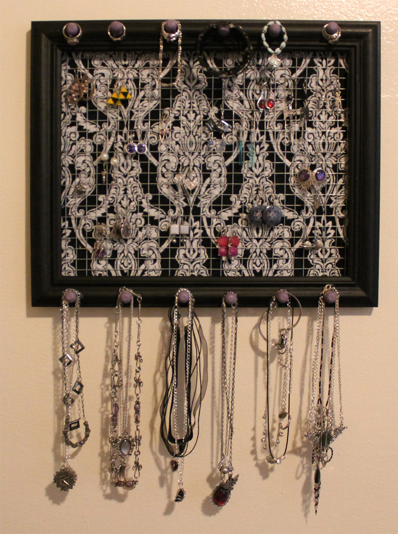 Celadon Alley DIY Picture Frame Jewelry Display