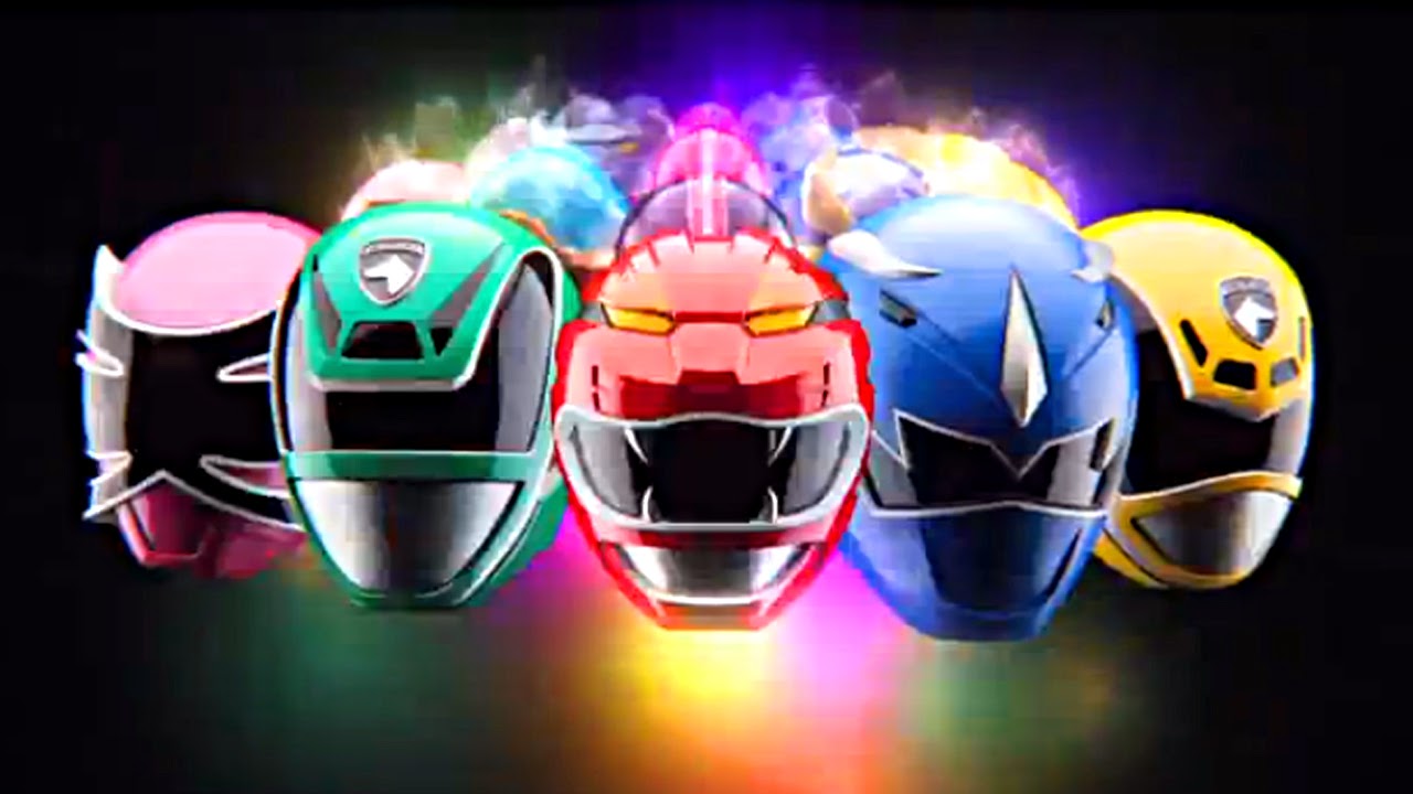EXCLUSIVE Super Megaforce Sneak Peek!