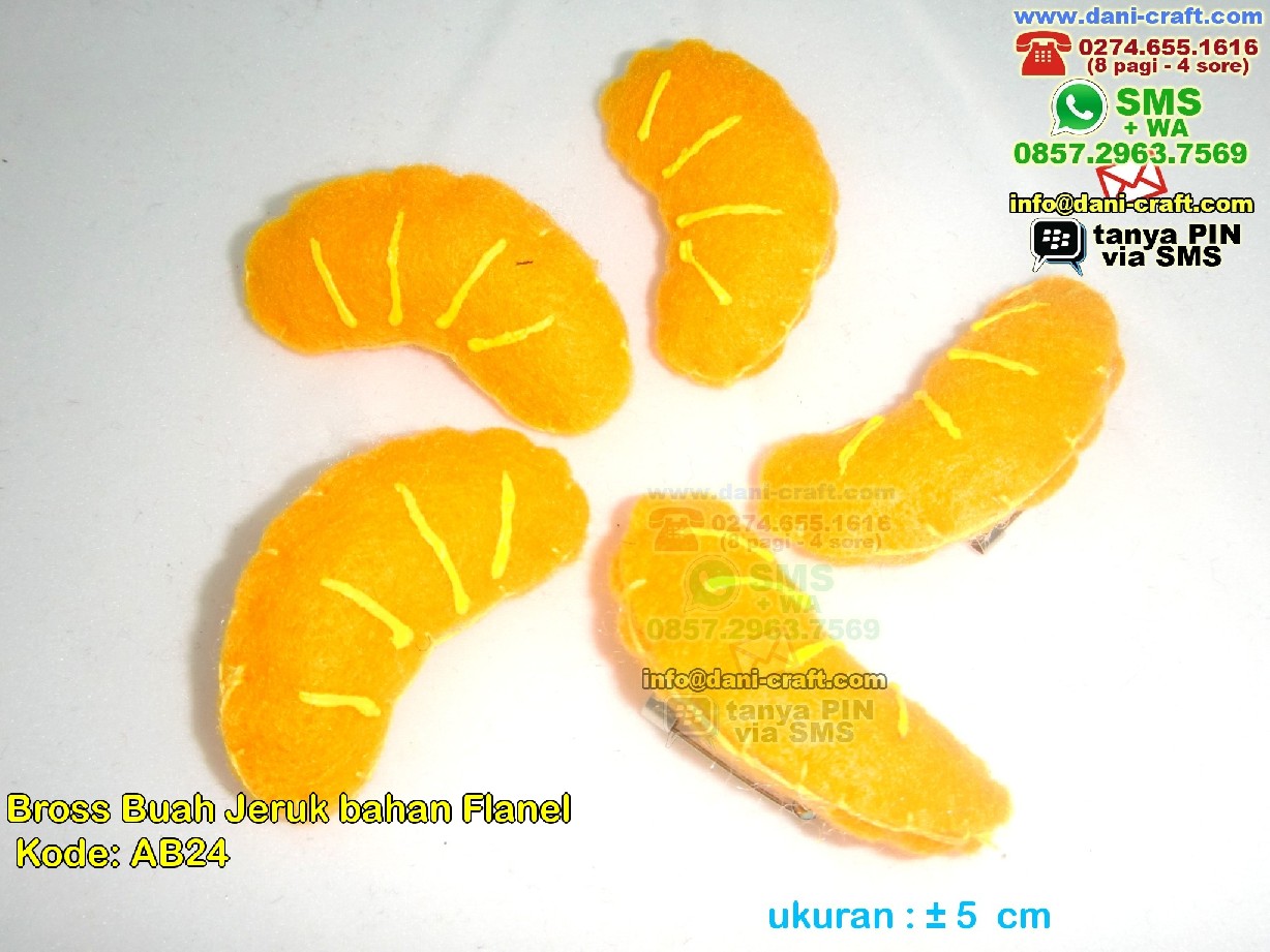 pin gantungan kunci flanel bentuk kue souvenir pernikahan pin gantungan kunci flanel bentuk kue souvenir pernikahan