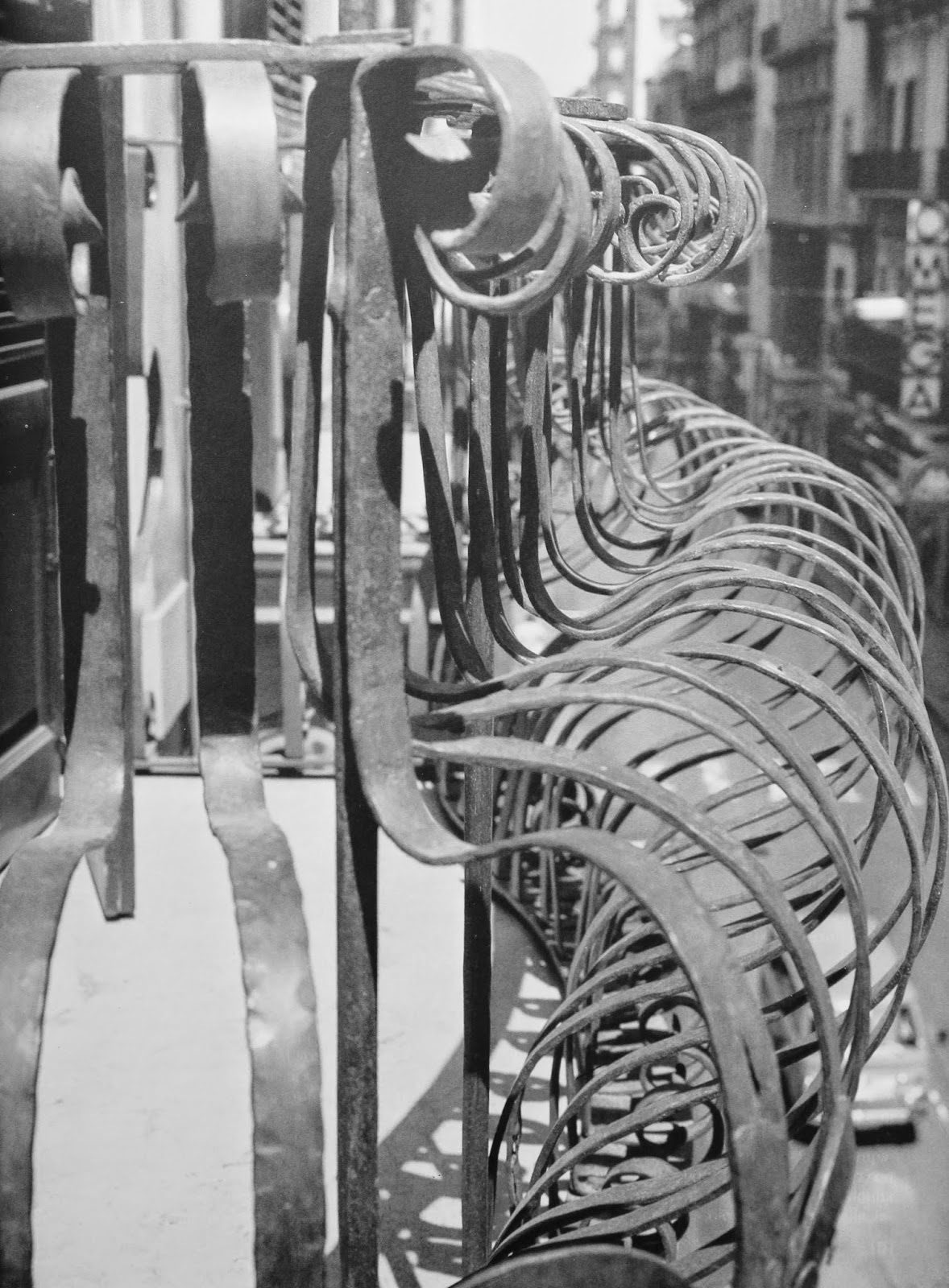 Reportagesicilia Le Virtuosistiche Inferriate Delle Crinoline