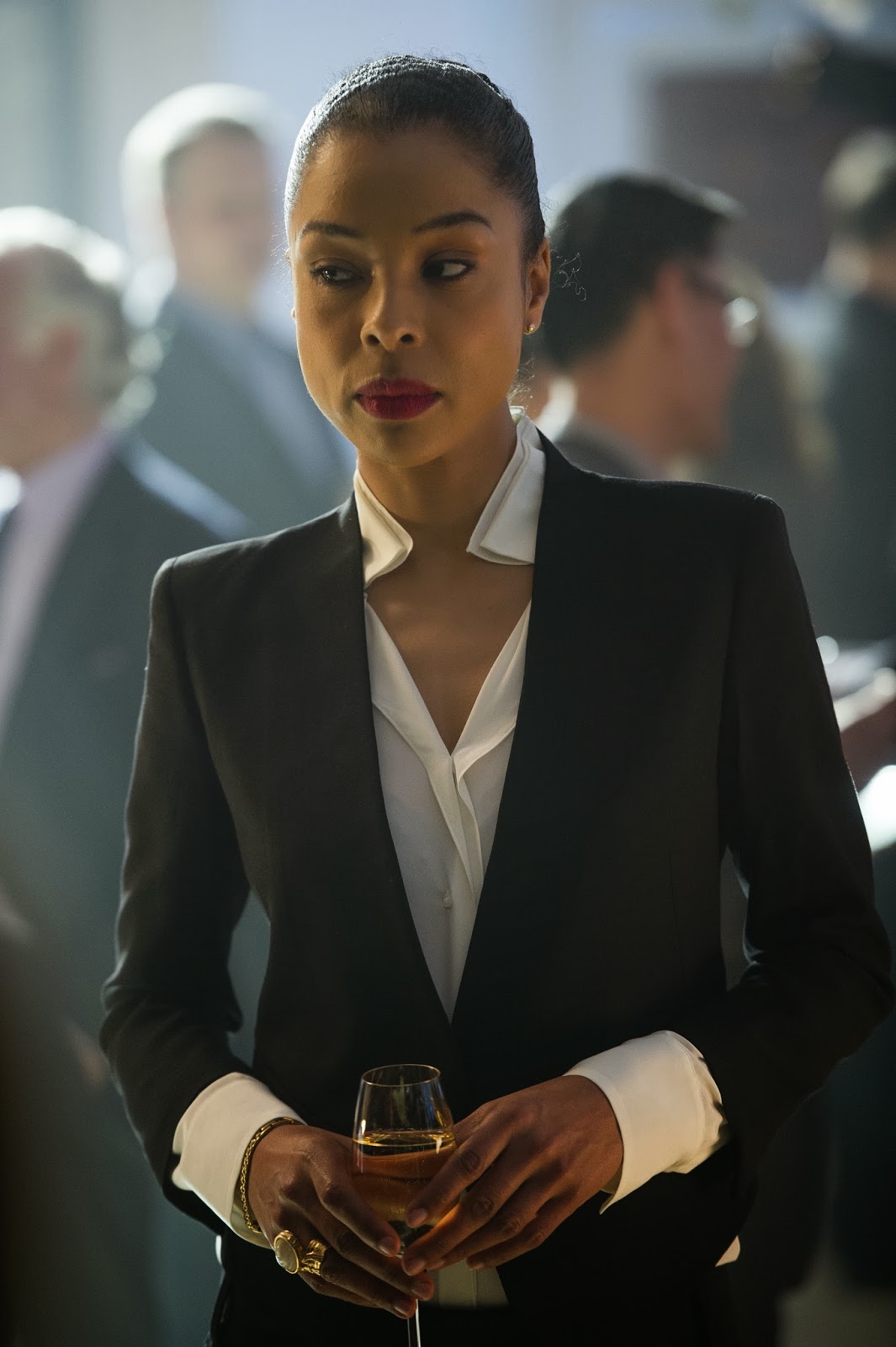 PHOTOS The Escape Artist Stills