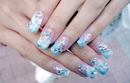 Light Blue Flower And Rhinestone Nail Art