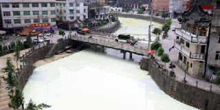 kabar--aneh.blogspot.com - Ada Sungai Putih di China