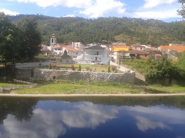 Casas da localidade de Sandomil Casas da localidade de Sandomil