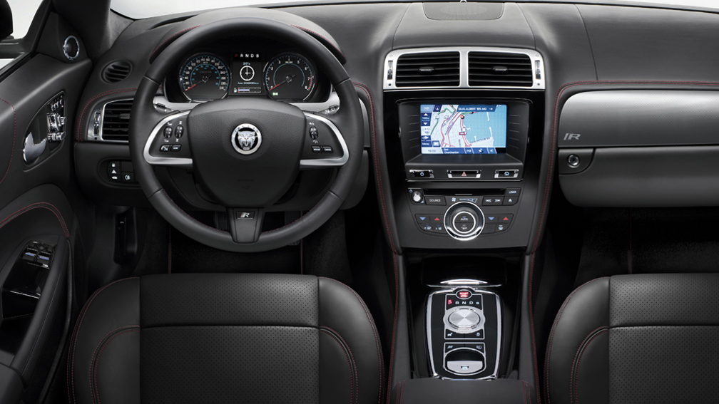 D3_LHD_XKR_12MY_Interior_Red_Trim-1008x567.jpg
