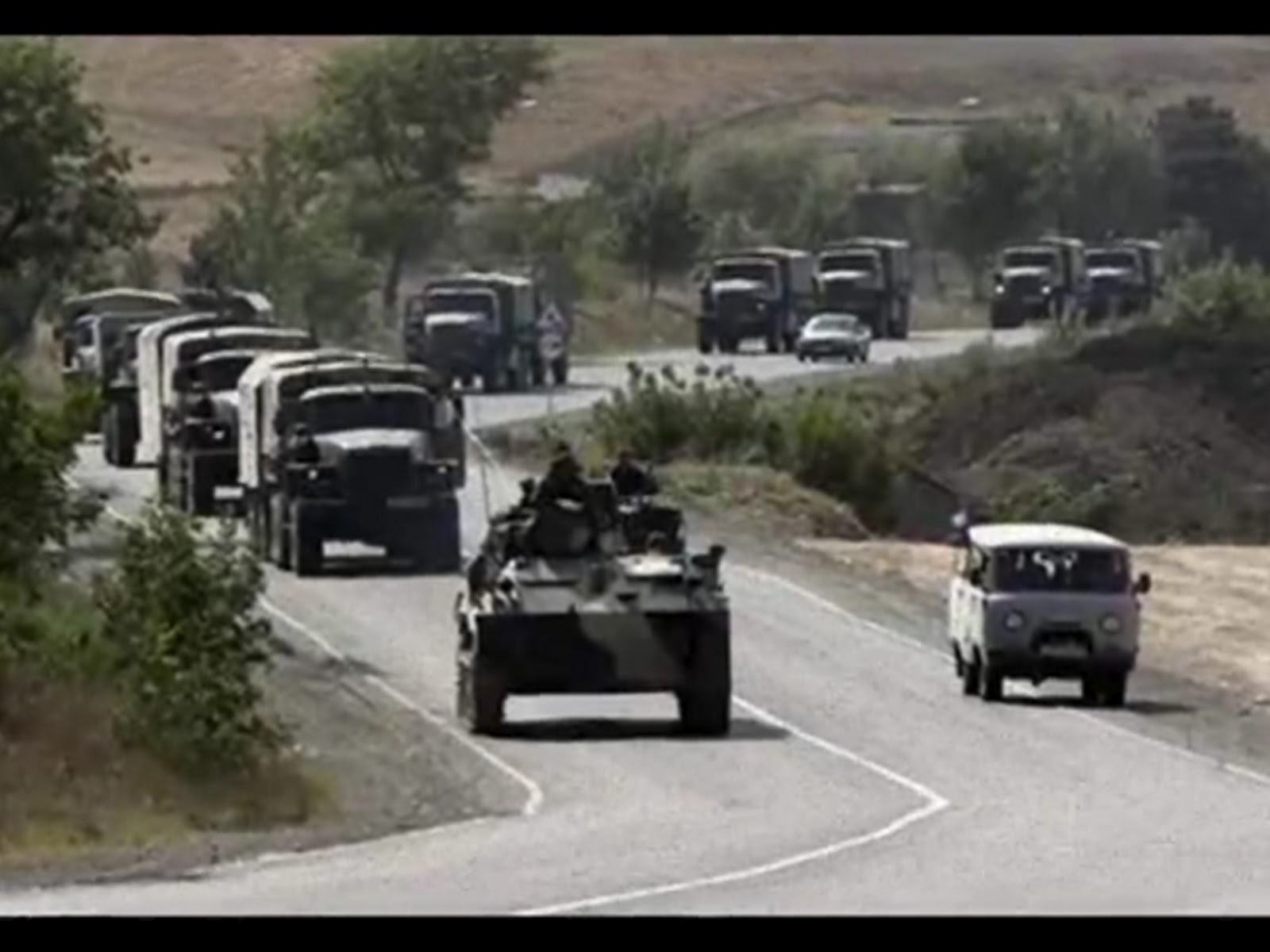 Военные машины колонна z