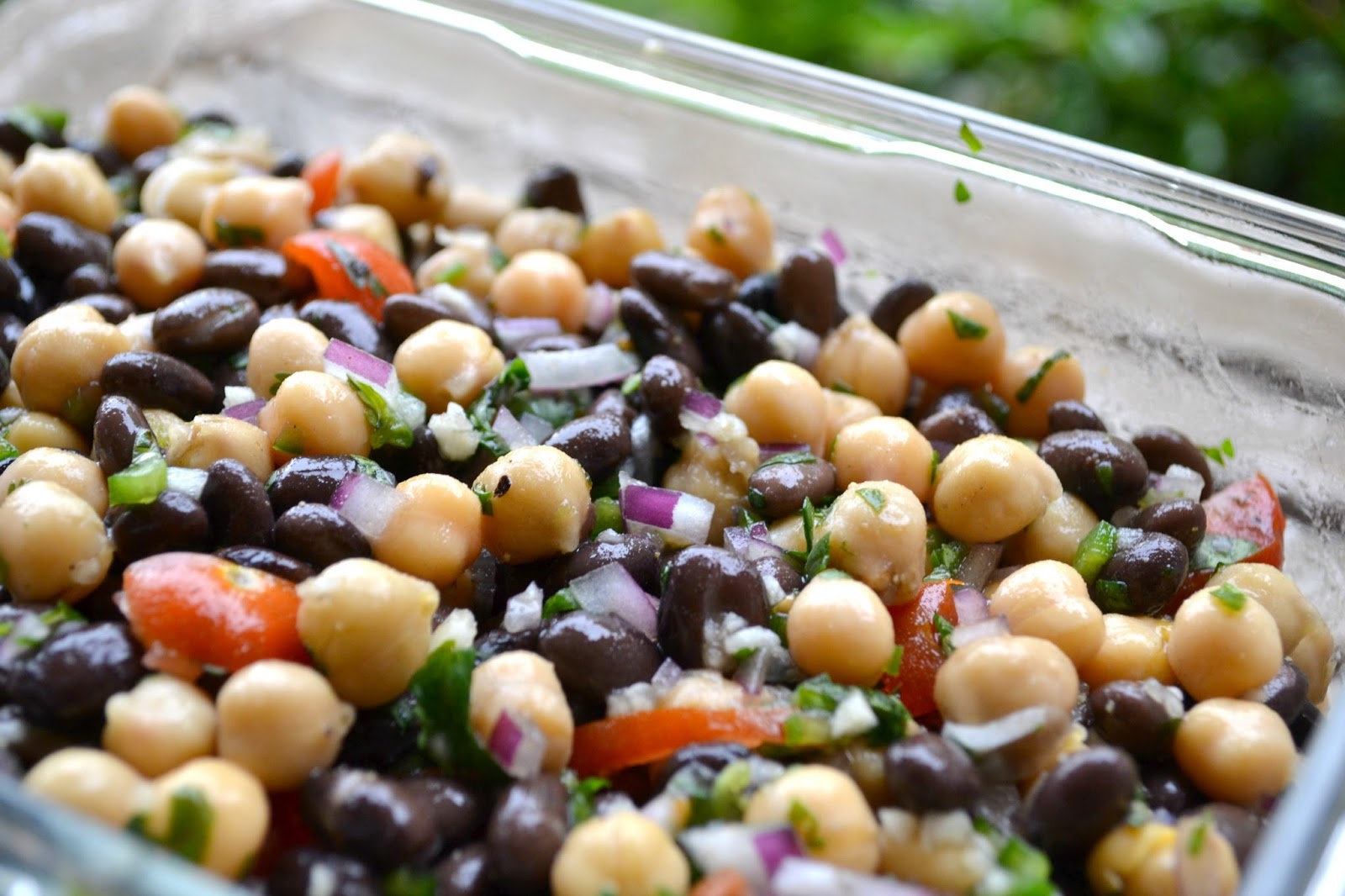 Feed the Fashionista Black Bean and Chickpea Salad