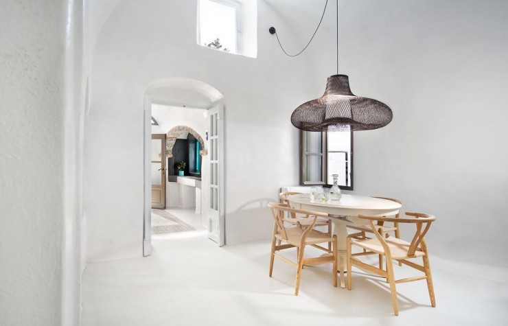Sophia Suites – Elegant Retreat in Santorini, Hellas (Greece) Sophia Suites – Elegant Retreat in Santorini, Hellas (Greece)