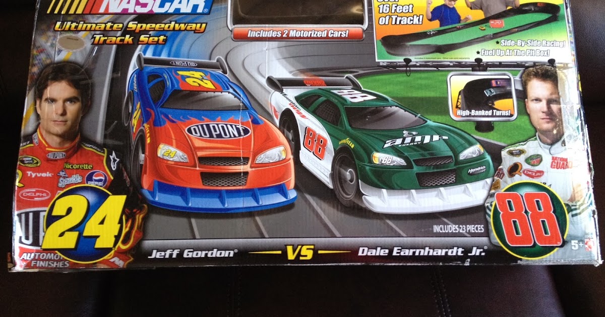 nascar ultimate speedway track set