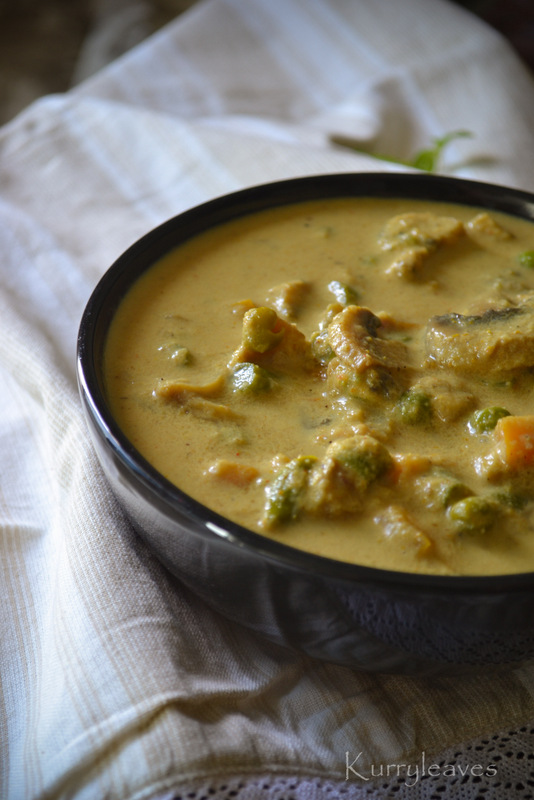 MUSHROOM AND VEGETABLE KORMA kurryleaves
