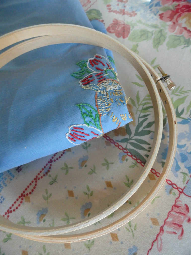 Threads in the Nest Decorative Embroidery Hoop Tutorial