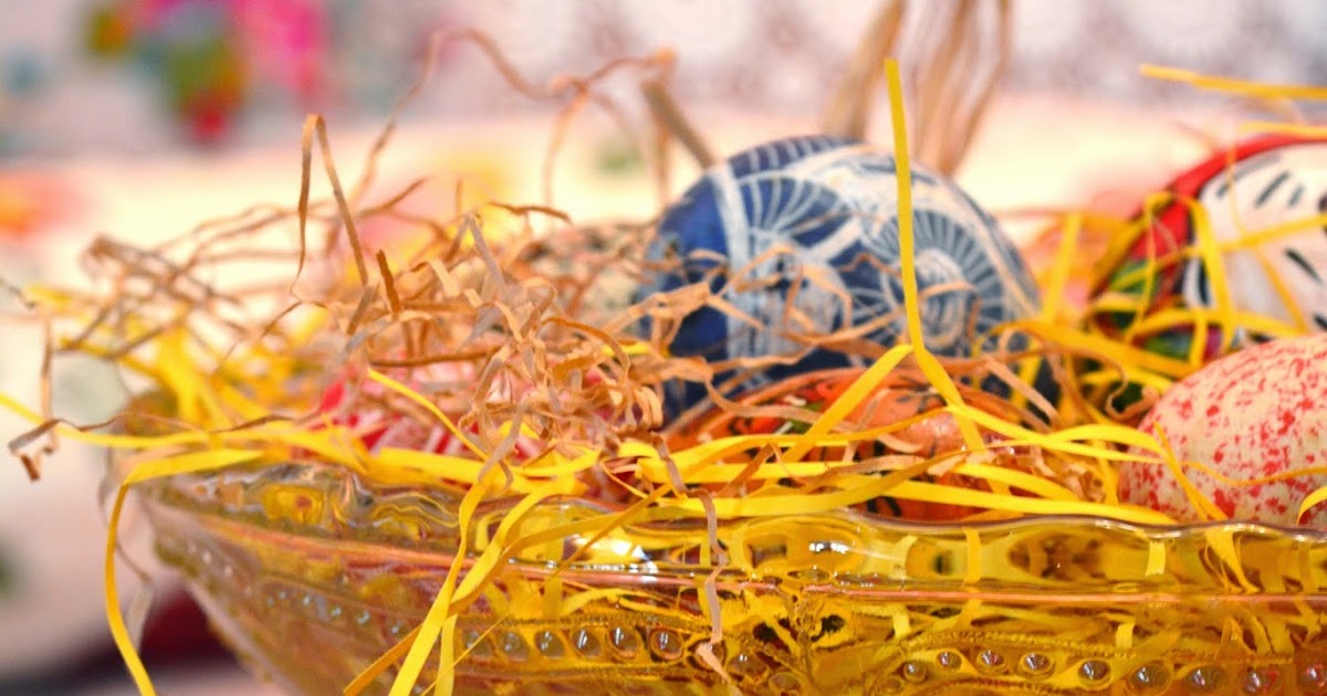 Things and Thoughts A colorful runup to Easter